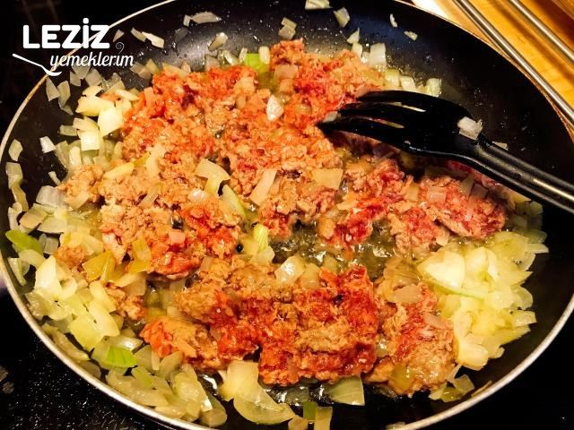 Kıymalı Patatesli Musakka