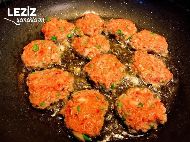 Köfteli Patlıcan Sarması Tarifi