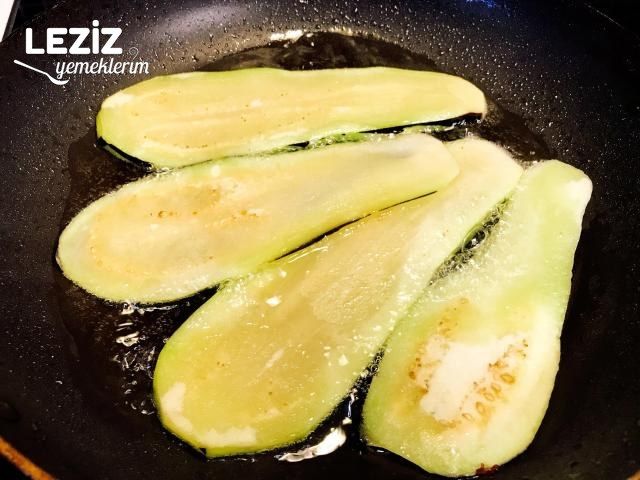 Köfteli Patlıcan Sarması Tarifi