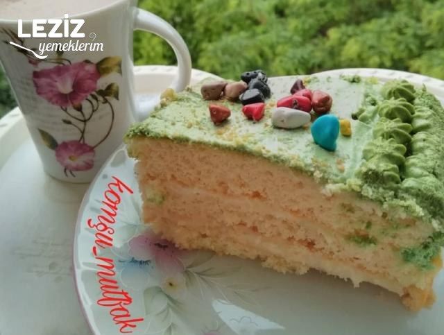 Çocuklara Sürpriz Pasta