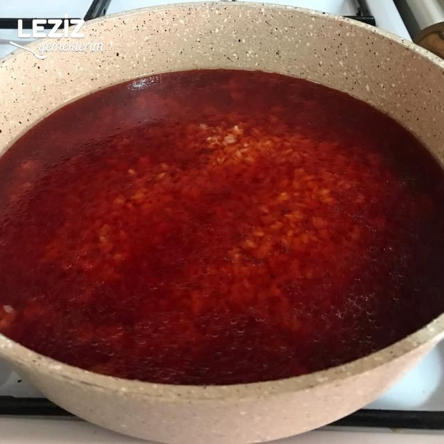 Pancarlı Pirinç Salatası