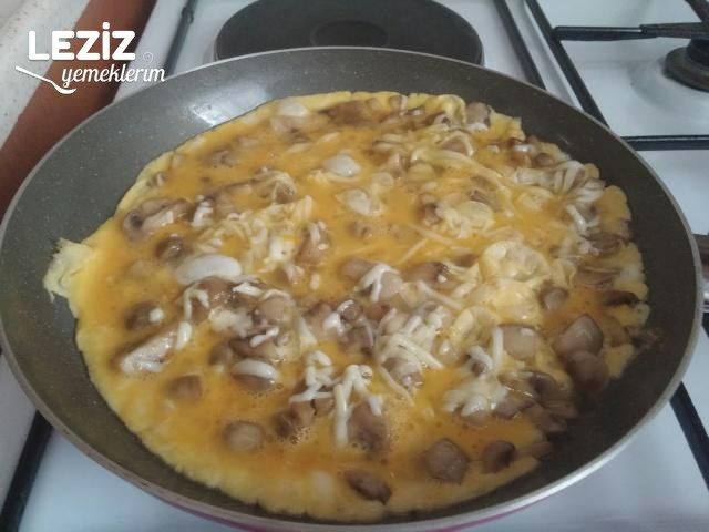Mantarlı Omlet Tarifi