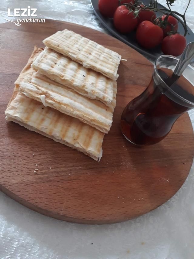 Tost Makinasında Kolay Gözleme