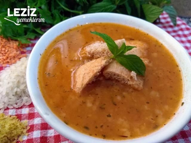 Tam Ölçülü Ezogelin Çorbası