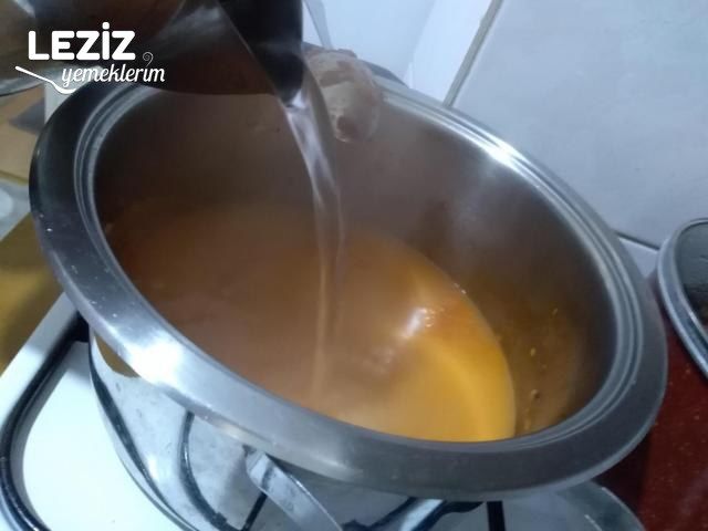 Tam Ölçülü Ezogelin Çorbası