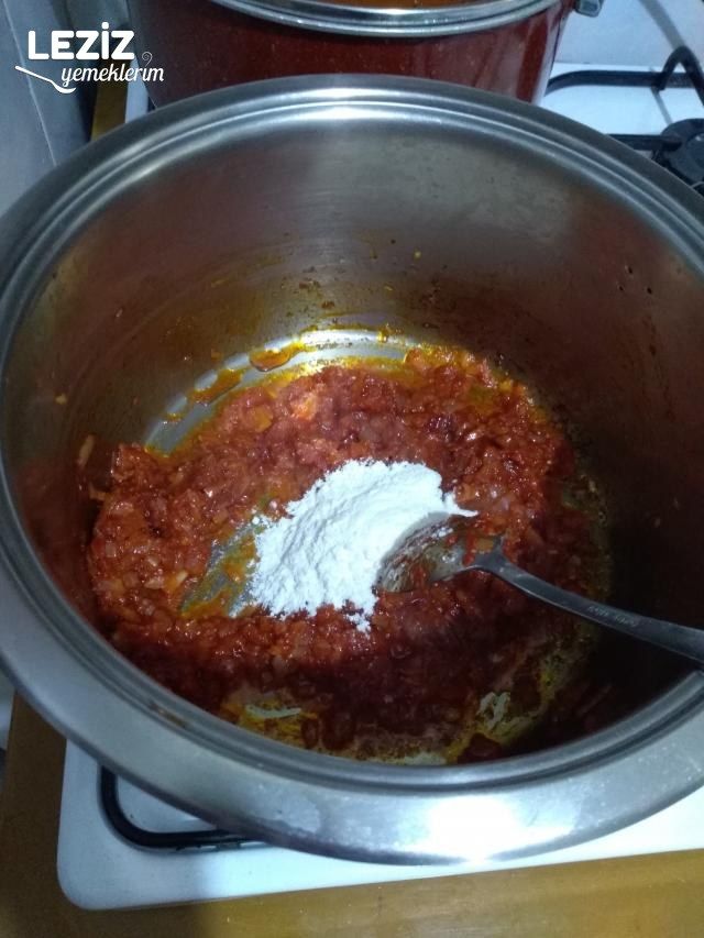 Tam Ölçülü Ezogelin Çorbası