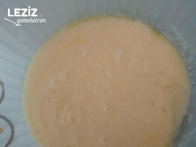 2 Renkli Kek (Kakaolu Ve Cevizli)