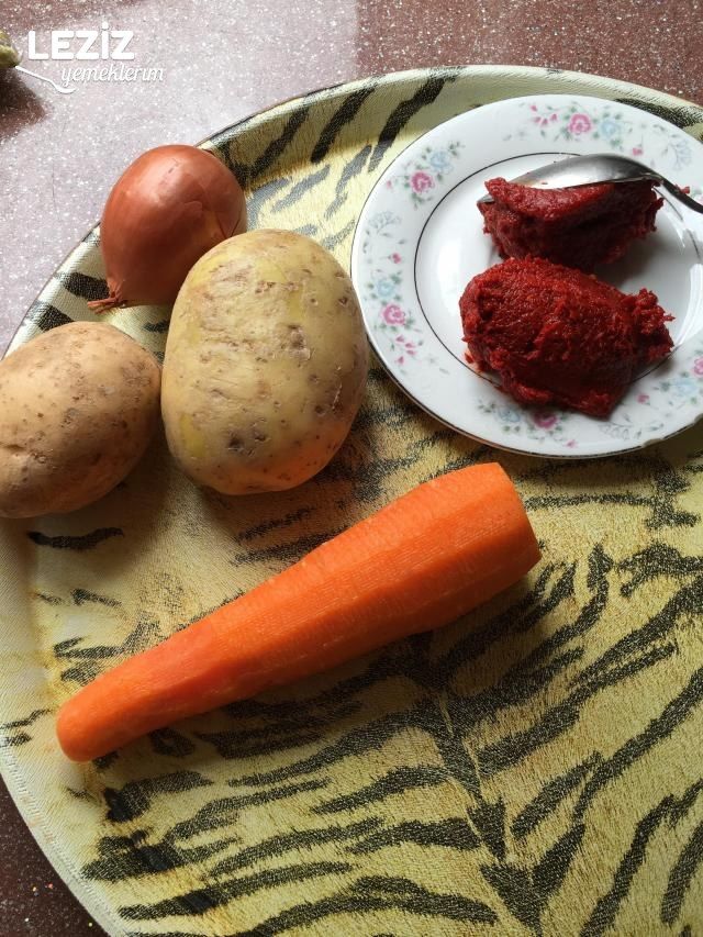 Bezelye Yemeği Nasıl Yapılır