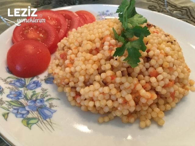 Domatesli Kuskus Pilavı Tarifi