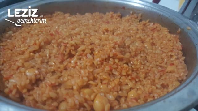 Nohutlu Tavuklu Bulgur Pilavı