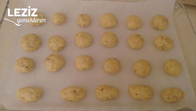 Pudingli Cevizli Tatlı (Az Malzemeli Ve Çok Kolay)