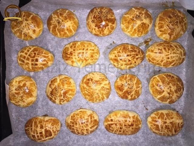 Ağızda Dağılan Pastane Poğaçası Tarifi