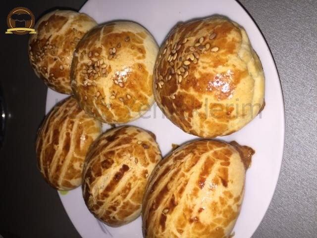 Ağızda Dağılan Pastane Poğaçası Tarifi