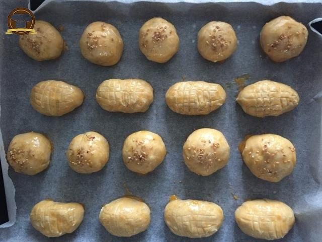 Ağızda Dağılan Pastane Poğaçası Tarifi