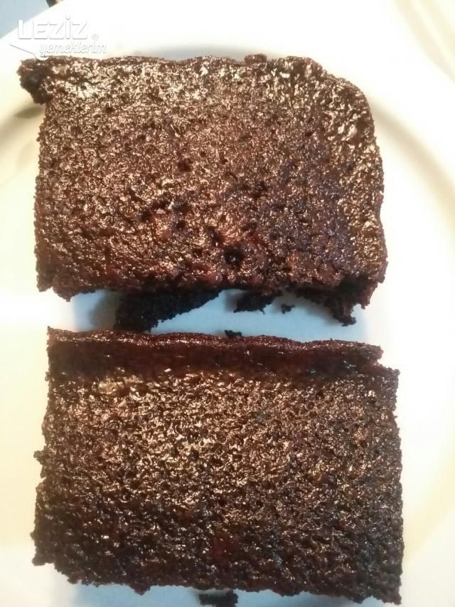 Bal Soslu Islak Kek Tarifi