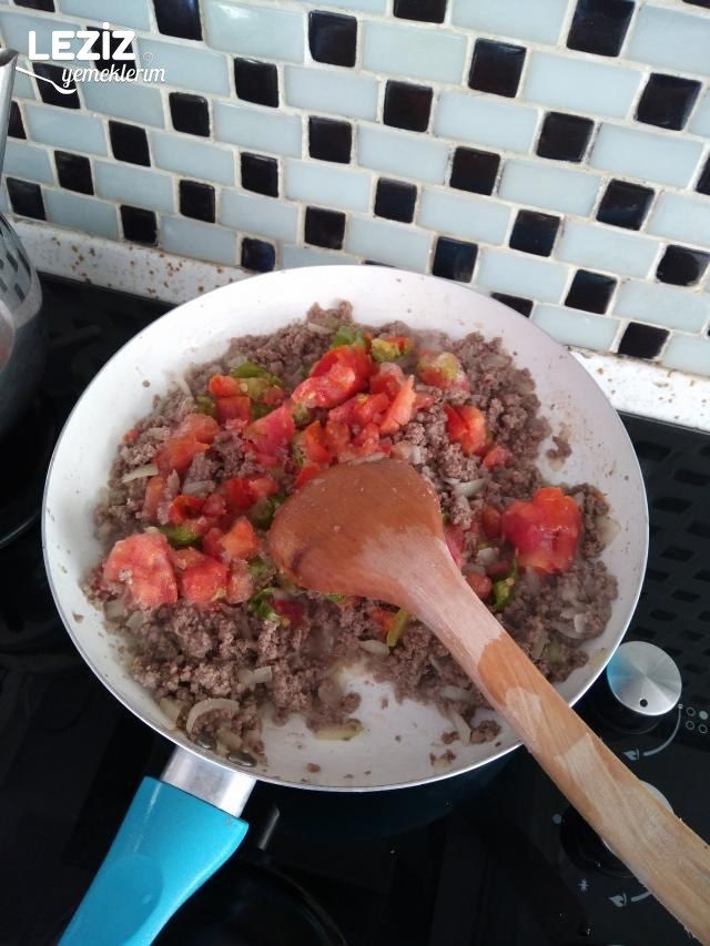 Tencerede Patates Karnıyarık