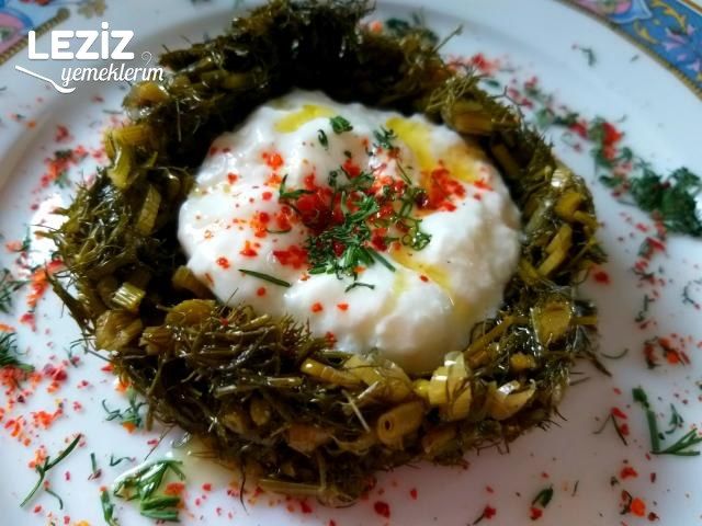 Zeytinyağlı Arapsaçı (Yoğurt Eşliğinde)