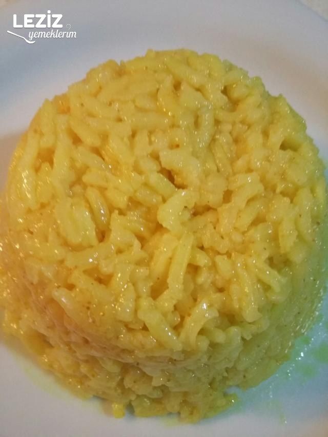 Zerdeçallı Pirinç Pilavı
