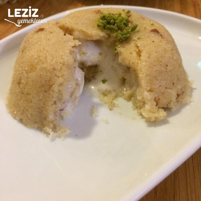 Dondurmalı Bademli İrmik Helvası