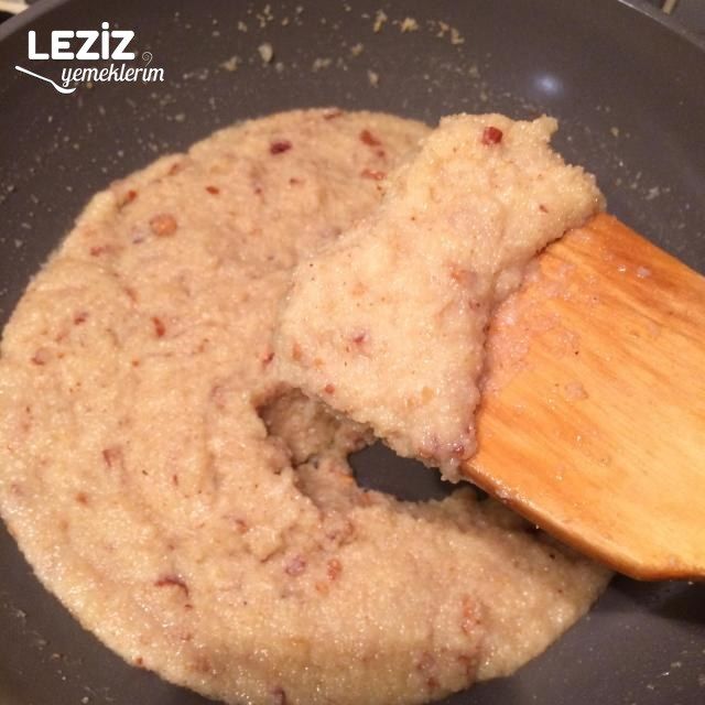 Dondurmalı Bademli İrmik Helvası