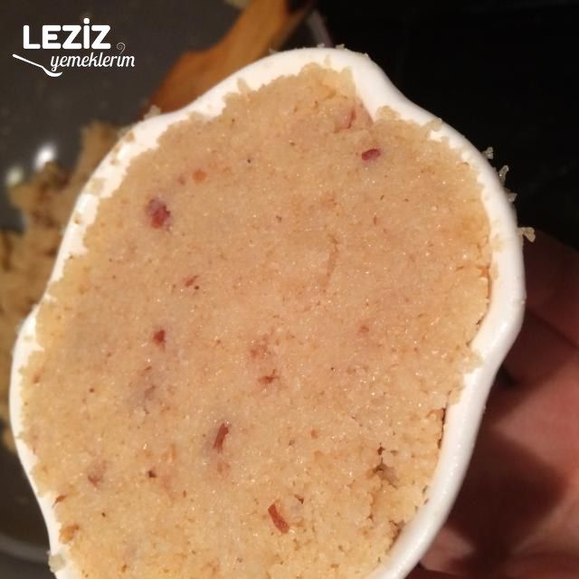 Dondurmalı Bademli İrmik Helvası