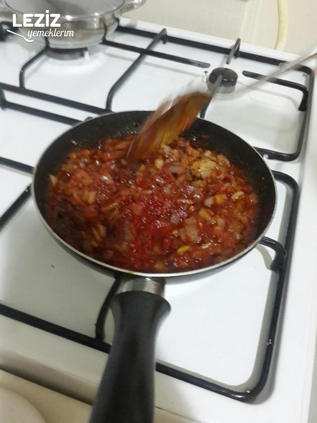 Mercimek Köftesi (Detaylı Fotoğraflı Anlatım)