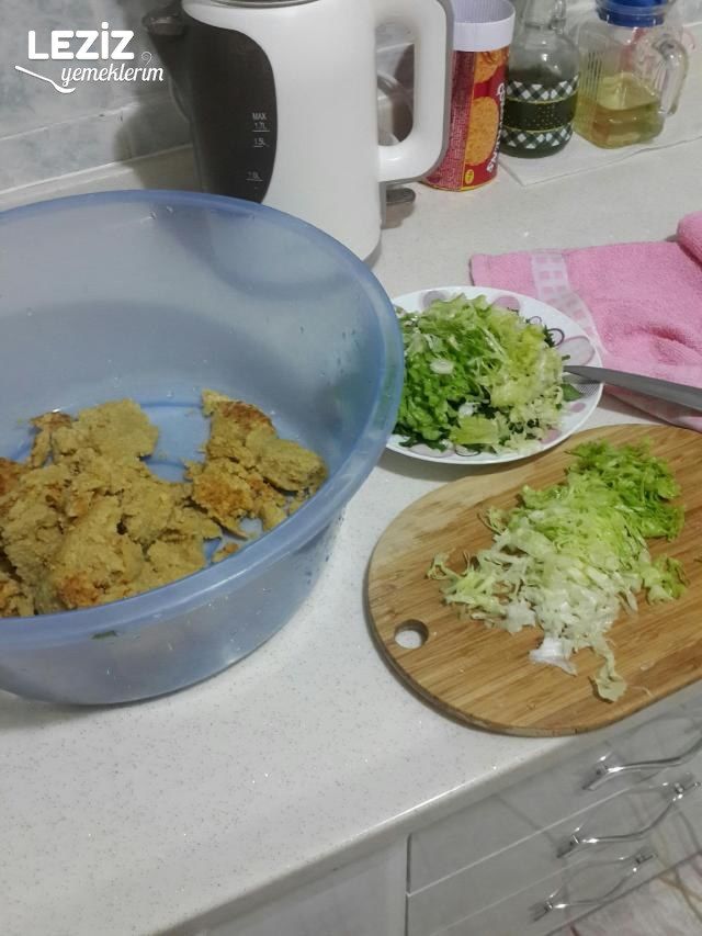 Mercimek Köftesi (Detaylı Fotoğraflı Anlatım)