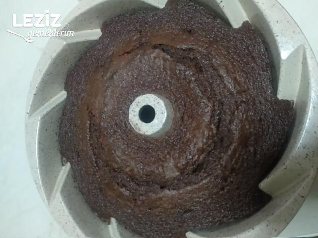 Nefis Mayalı Kek Tarifi