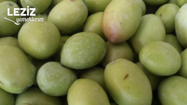 Kırma Yeşil Zeytin Nasıl Yapılır