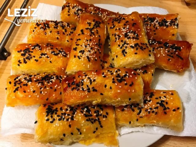 Çıtır Çıtır Peynirli Börek Tarifi