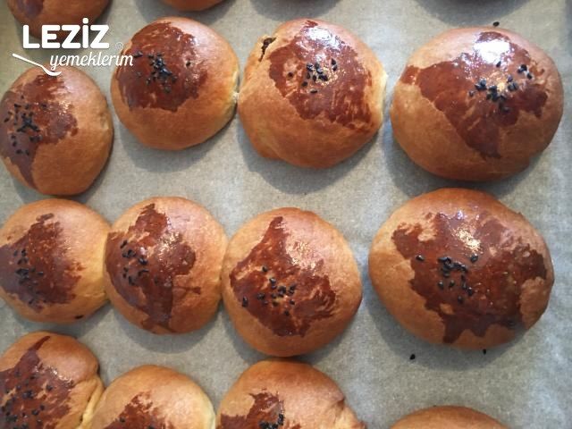 Kabaran Mayalı Kıymalı Poğaça