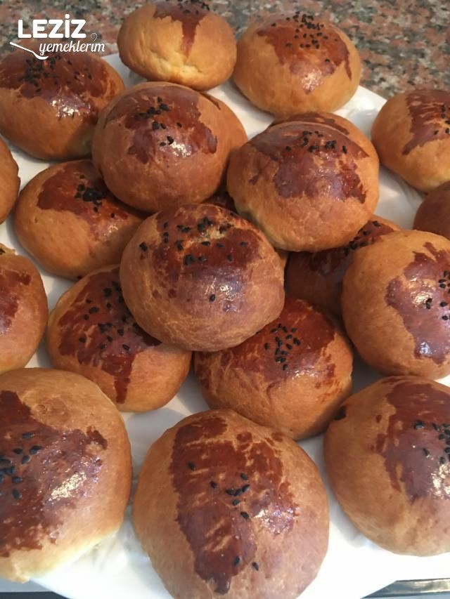 Kabaran Mayalı Kıymalı Poğaça