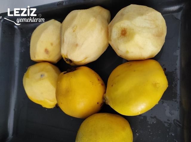 En Kolayından Ayva Reçeli