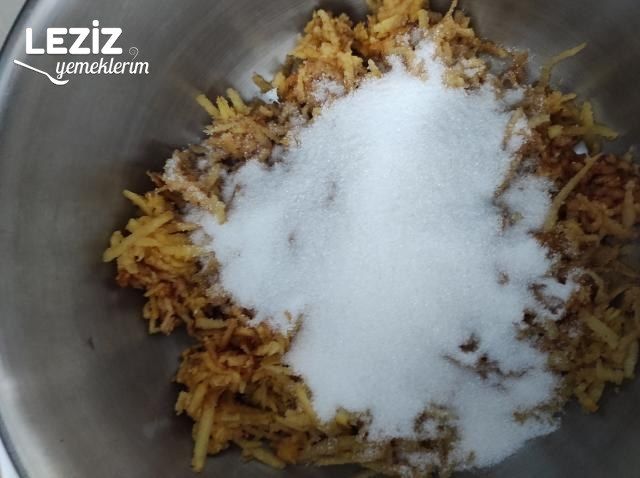 En Kolayından Ayva Reçeli