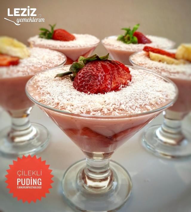 Ev Yapımı Çilekli Doğal Puding