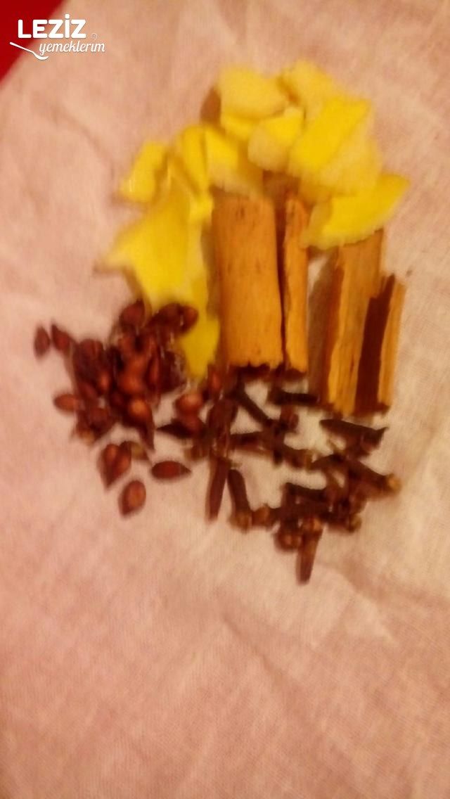 Nefis Katkısız Hakiki Ayva Tatlısı