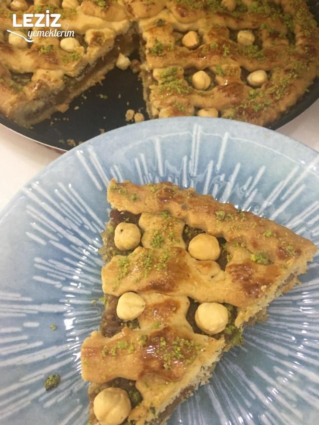 Kuru Meyveli Elmalı Tart