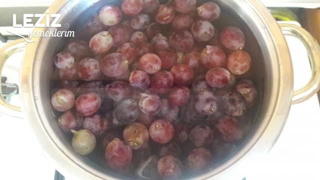 Pepeçura (Rizelilerin Sütlacı)