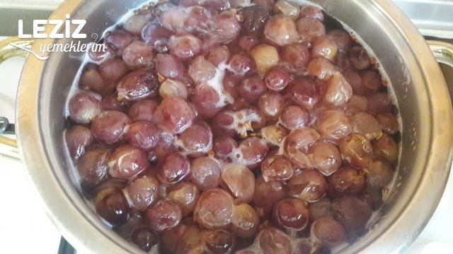 Pepeçura (Rizelilerin Sütlacı)