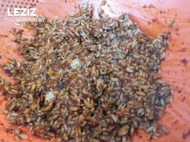 Kuru Patlıcan Dolması Yapımı