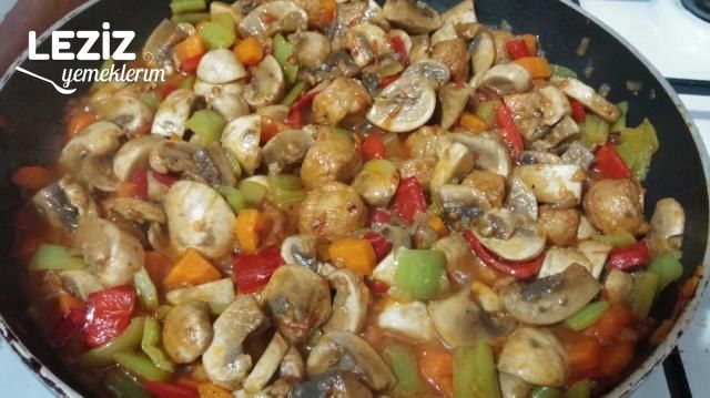 Fırında Patates Püreli Sebzeli Mantar