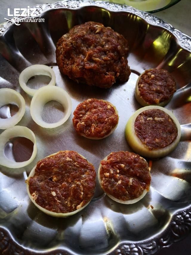 Soğan Halkalı Köfte Tarifi