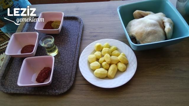 Düdüklü Tencerede Susuz Pişen Nar Gibi Kızarmış Tavuk Tandır