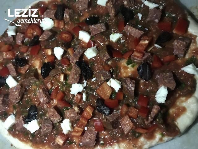 Ev Pizzası