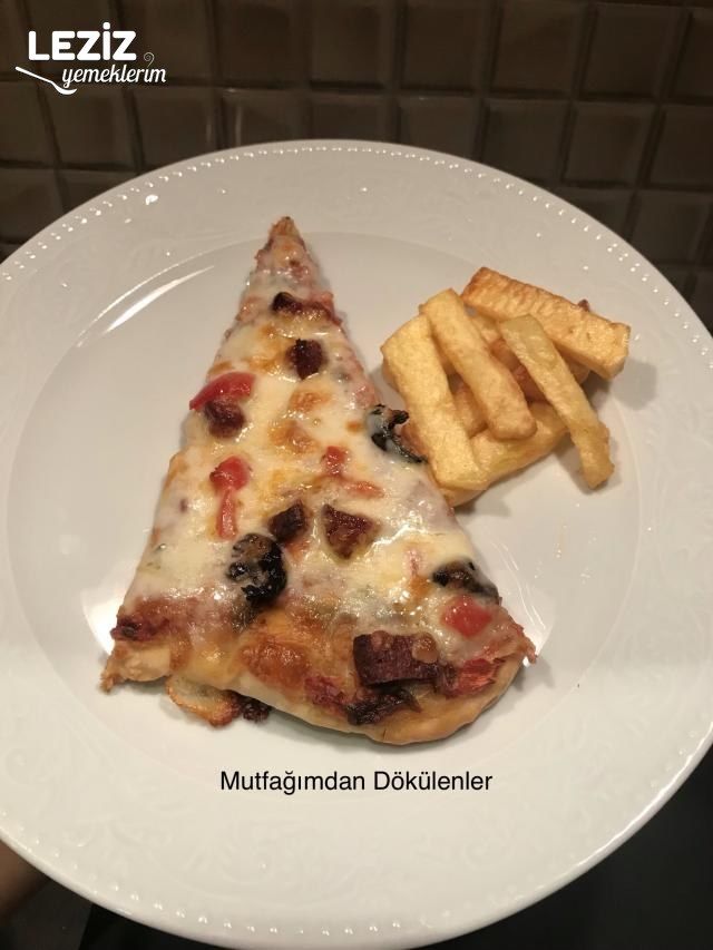 Ev Pizzası Leziz Yemeklerim