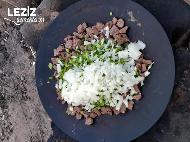 Orijinal Saçta Kavurma Tarifi