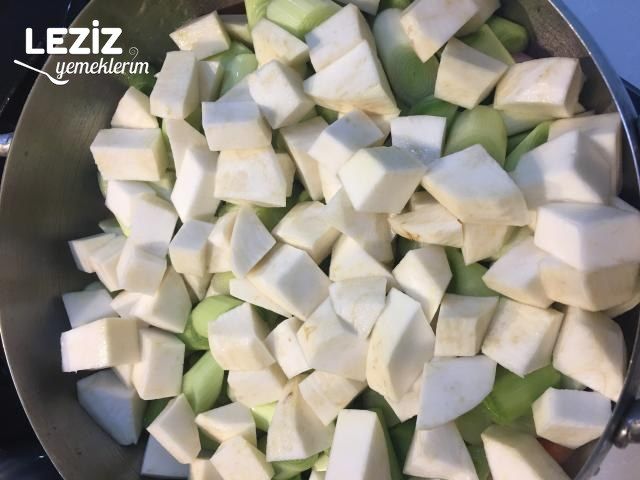 Zeytinyağlı Kış Türlüsü Tarifi