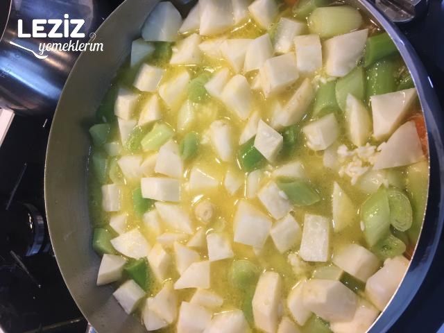 Zeytinyağlı Kış Türlüsü Tarifi