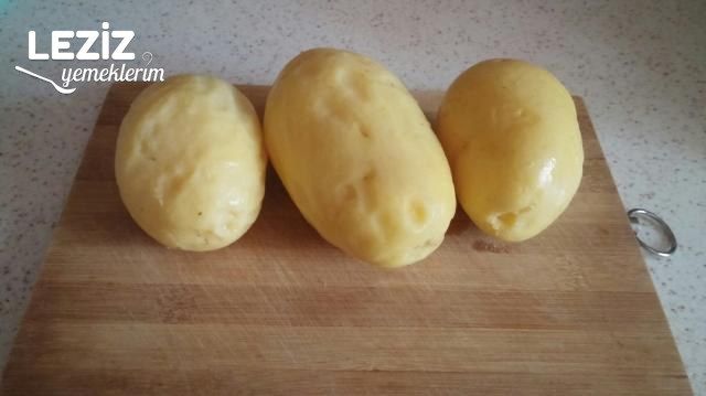 Nefis Patates Borani Tarifi