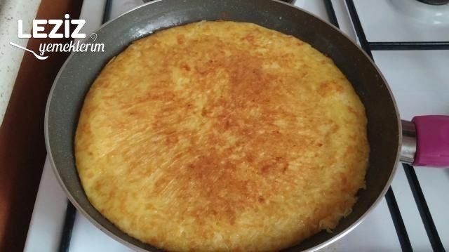 Kahvaltıya Nefis Patates Tava